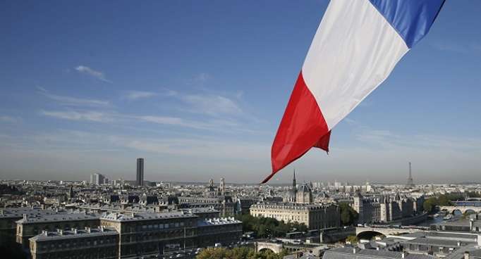 Paris menace de frapper de nouveau la Syrie