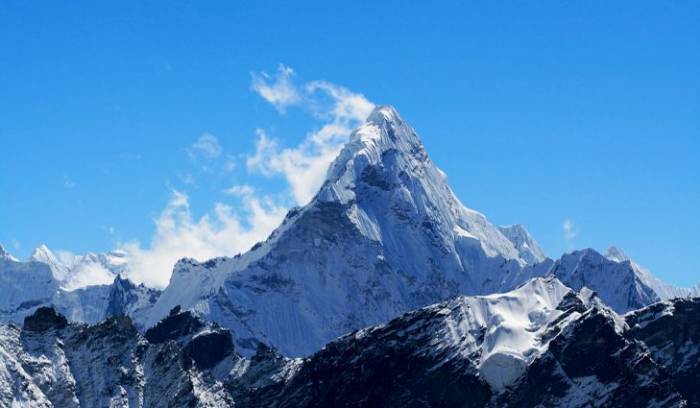 Everest: un Japonais meurt à sa 8e tentative d