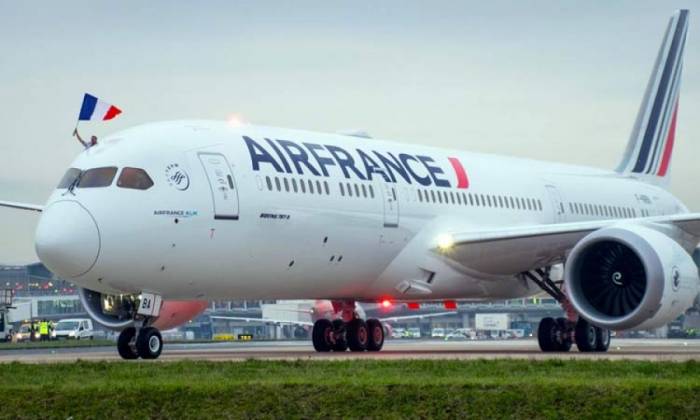 Air France: les grèves font chuter le trafic