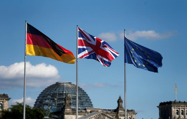 Britons dash to become German before Brexit
 