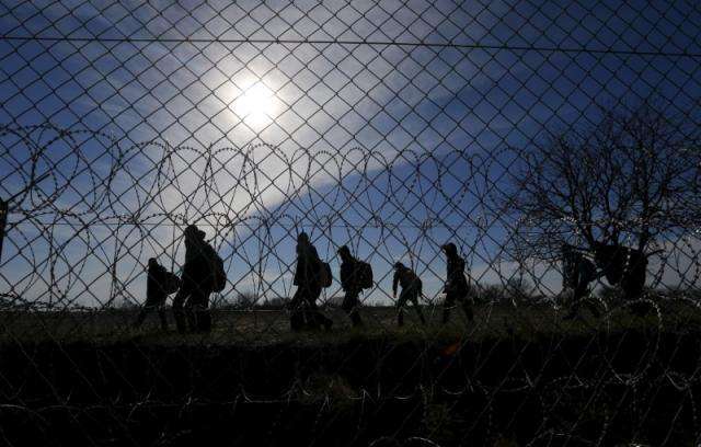 Hungary says will penalize NGOs that aid illegal immigration 