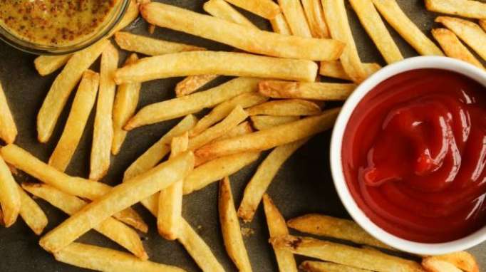 Pourquoi appelle-t-on les frites "French fries" en anglais?