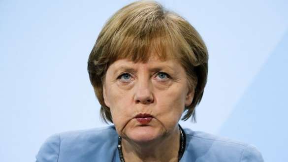 Allemagne: 43% des citoyens favorables à la démission de Merkel