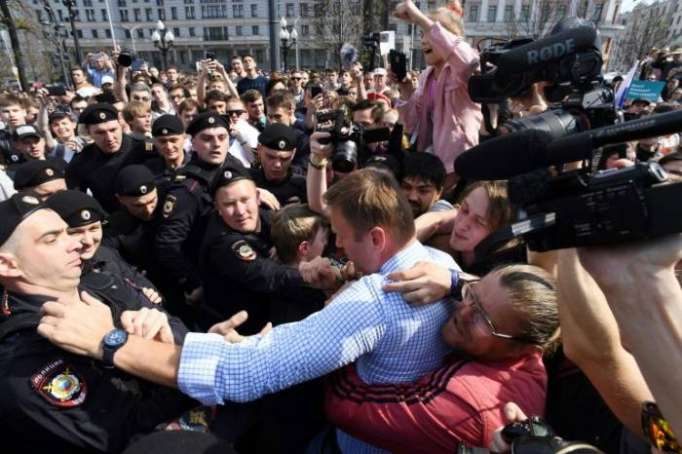 Regresa a los tribunales el opositor ruso Alexéi Navalni