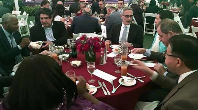 Le maire de New York organise un Iftar pour les musulmans de la ville