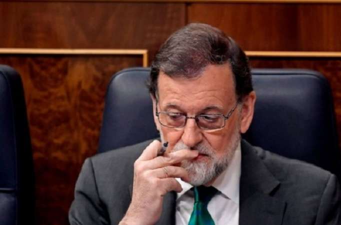 Le sort de Rajoy se joue devant le Parlement