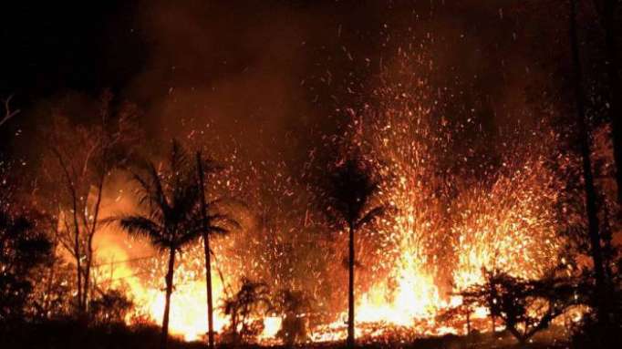 La erupción del volcán hawaiano Kilauea entra en una fase explosiva