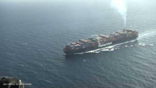 الحوثي يخنق اليمنيين.. منع سفن من دخول ميناء الحديدة