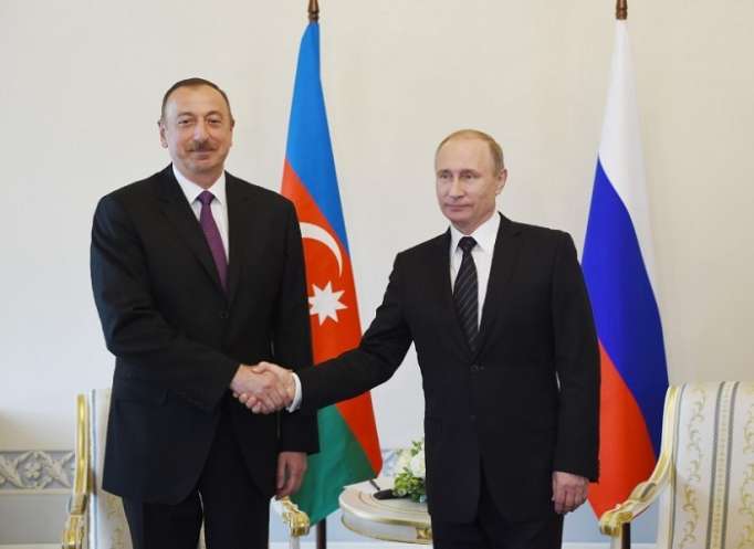 Le président Ilham Aliyev félicite Vladimir Poutine