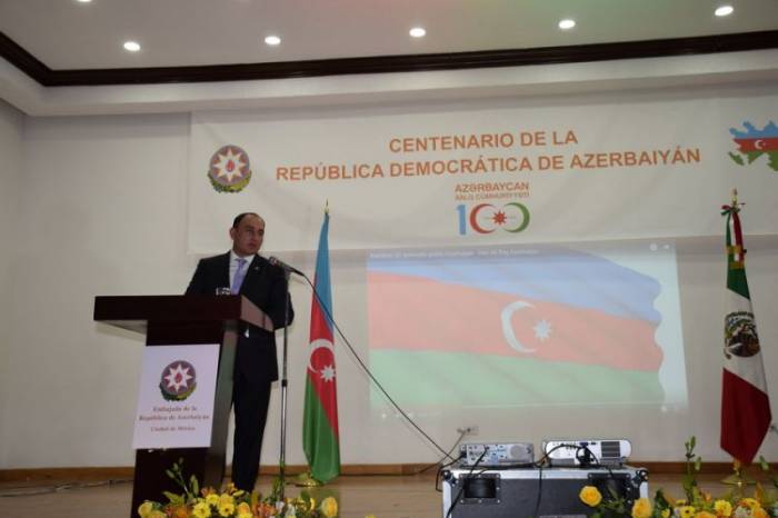 México rinde homenaje al centenario de la República Democrática de Azerbaiyán