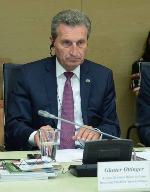 Günther Oettinger: "Aserbaidschan und EU haben neues Energieprogramm für 2030 zu entwickeln"