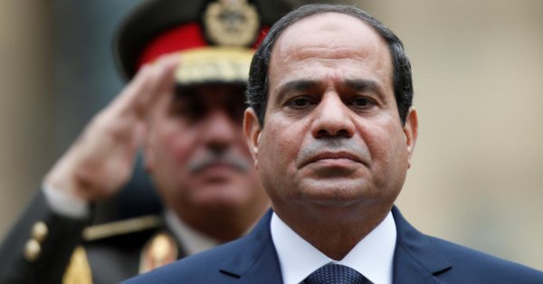 Egypt’s president replaces defense, interior ministers in new govt