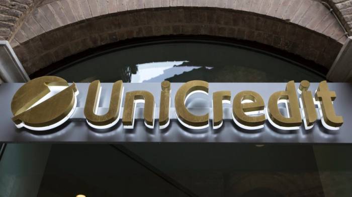 Unicredit und Société Générale spielen Fusion durch