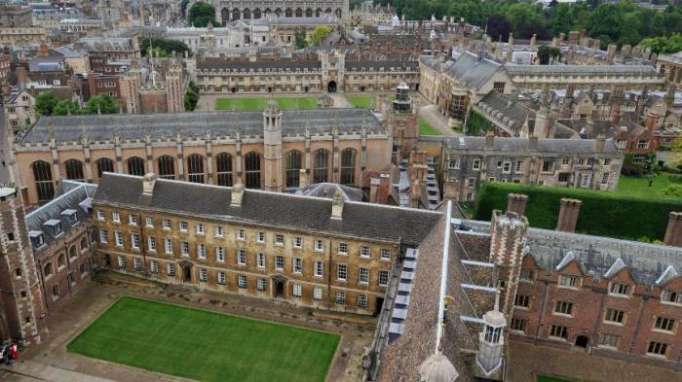 Abgeordneter wirft Cambridge "soziale Apartheid" vor