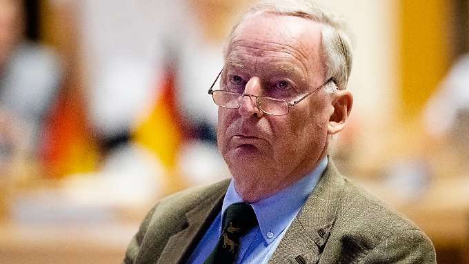 AfD-Mitte will Entschuldigung von Gauland