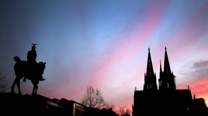 Staat zahlt an Kirchen so viel Geld wie nie