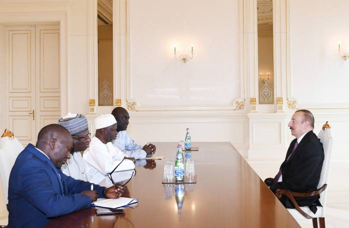 El presidente de Gambia condena fuertemente la ocupación de las tierras de Azerbaiyán por Armenia - Canciller gambiano