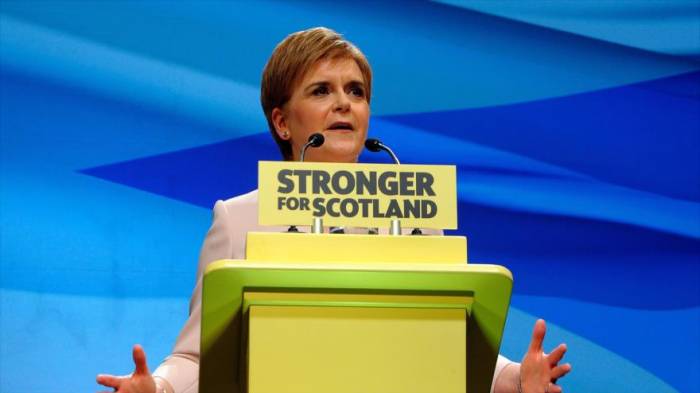 Sturgeon: Escocia está cerca de su independencia del Reino Unido