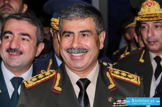 Zakir Hasanov congratulates personal staff of armed forces