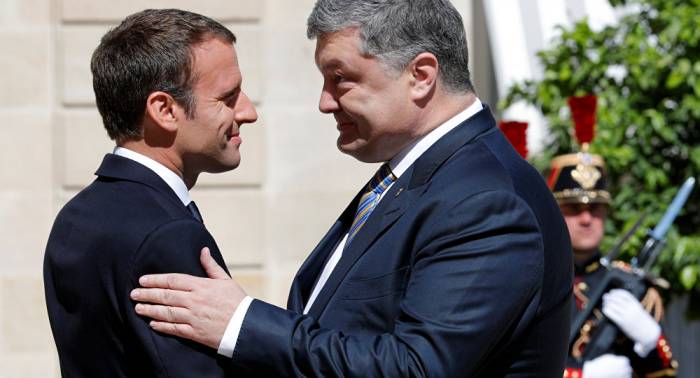 Poroshenko y Macron debaten despliegue de una misión de la ONU en Donbás