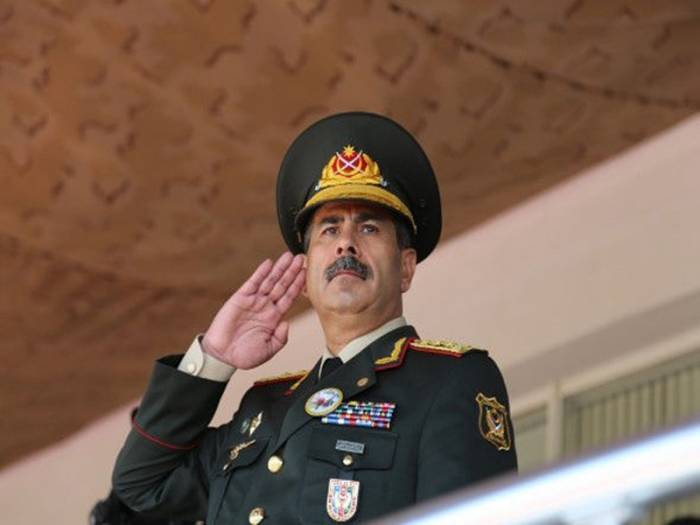 Aserbaidschanische Armee bereit und in der Lage, jeden Befehl zu erfüllen - Verteidigungsminister