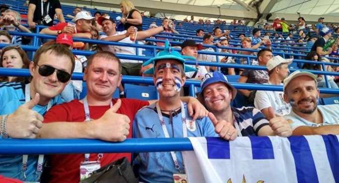 Hinchas uruguayos "insatisfechos" a pesar de la victoria frente a Arabia Saudí