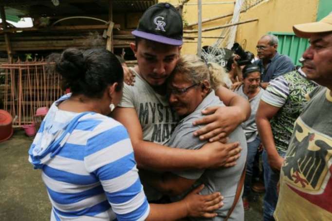 Jóvenes liberados denuncian "golpes" y abusos del gobierno de Ortega