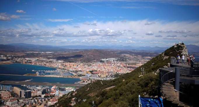 España rescata a 176 inmigrantes en el Estrecho de Gibraltar