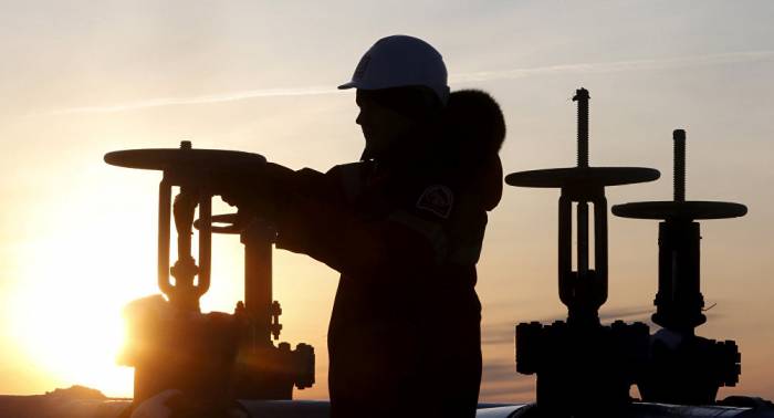 Höhere Ölförderquoten gemeinsam mit Opec: Was sie für Russland bedeuten
