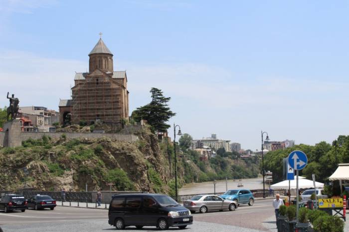 Ermənilər Gürcüstanın tarixi abidələrini özününküləşdirir