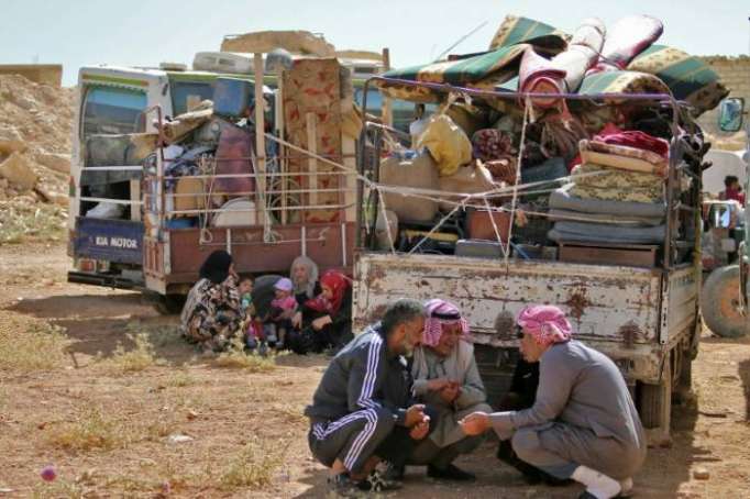 Refugiados empiezan a volver a Siria desde la frontera de Líbano