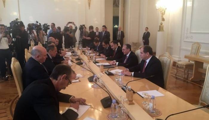 Russian, Armenian FMs meet in Moscow