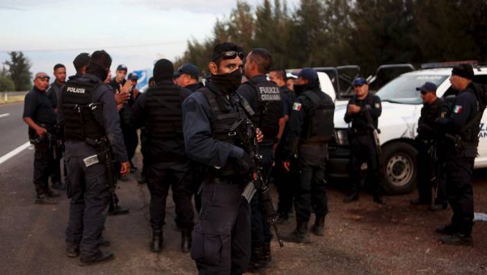 Mexique : six policers tués dans un affrontement avec des gangs