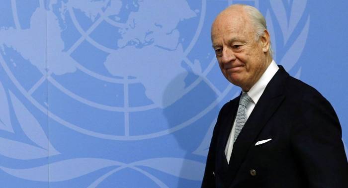 La commission constituante syrienne avance, dit De Mistura