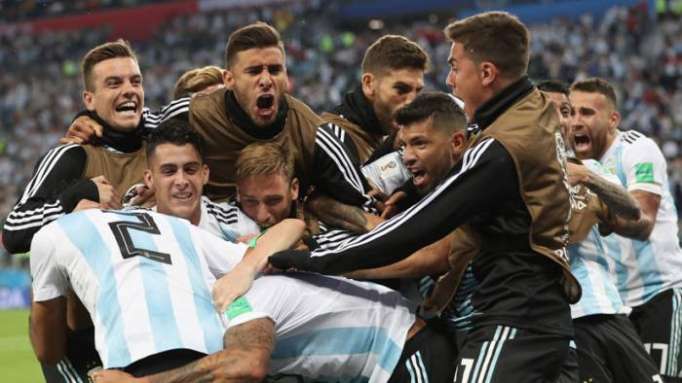 VIDEO: El gol que hizo explotar en lágrimas a un narrador argentino