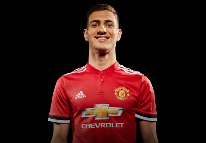 Foot: Manchester United engage le défenseur portugais Diogo Dalot 