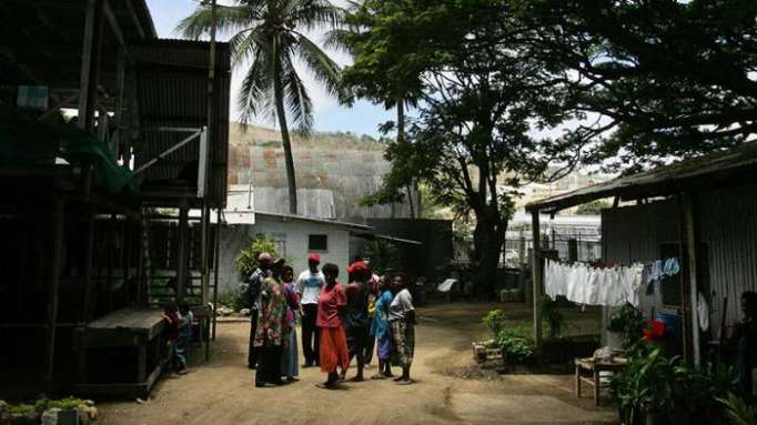 Papúa Nueva Guinea declara el estado de emergencia por violentos disturbios en el país