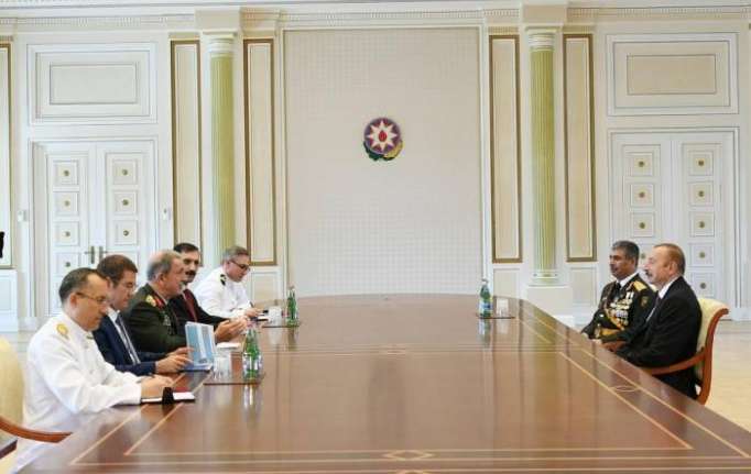 President Ilham Aliyev receives Chief of Turkish General Staff