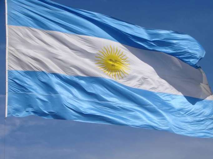 Argentina to replace energy and production ministers