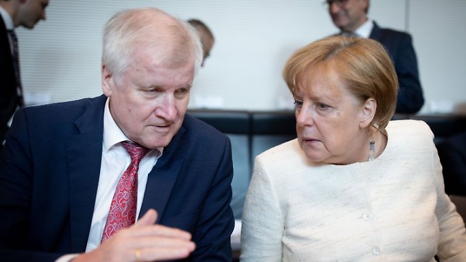 Seehofer: Kann nicht mehr mit Merkel arbeiten