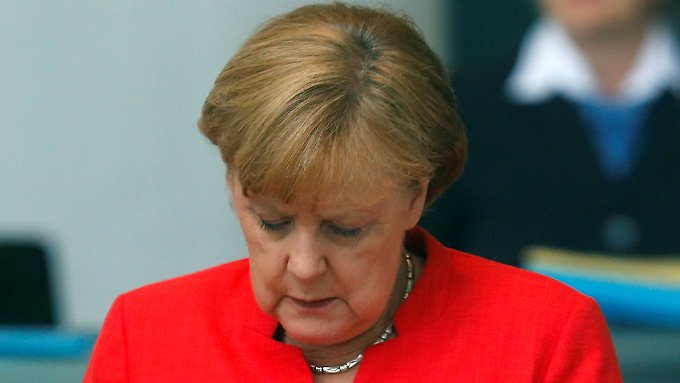 Getriebene Merkel sucht europäische Lösung