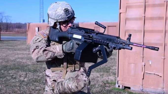 VIDEO: El Ejército de EE.UU. echa una mano a sus soldados con un 