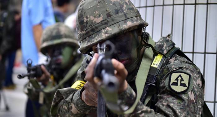 Washington y Seúl decidirán en julio la suspensión de sus ejercicios militares