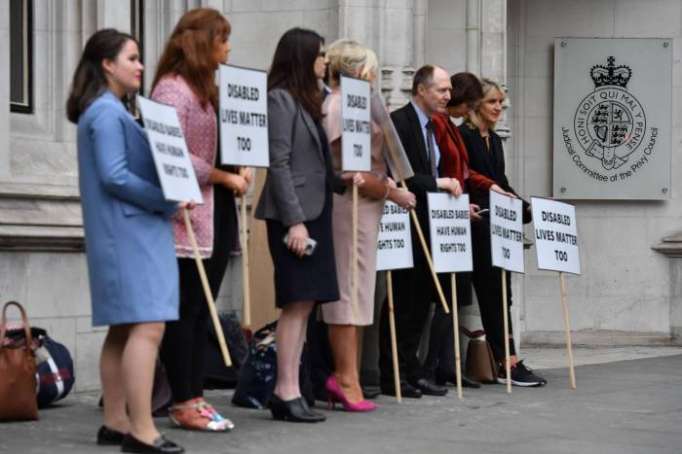 El Supremo británico rechaza fallar sobre el aborto en Irlanda del Norte