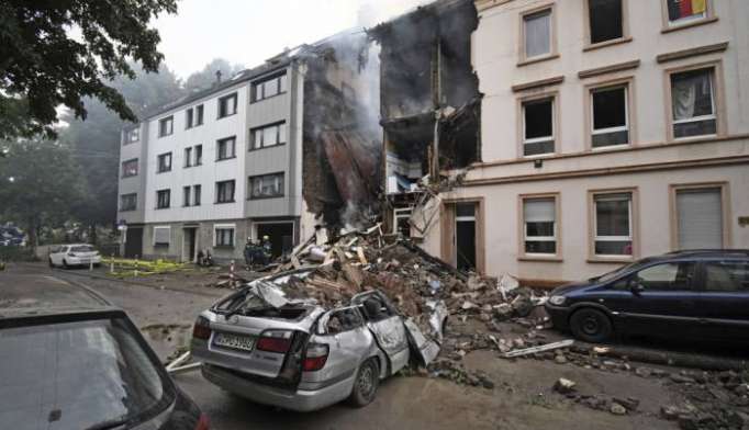 Explosión en edificio deja 25 heridos en Wuppertal, Alemania