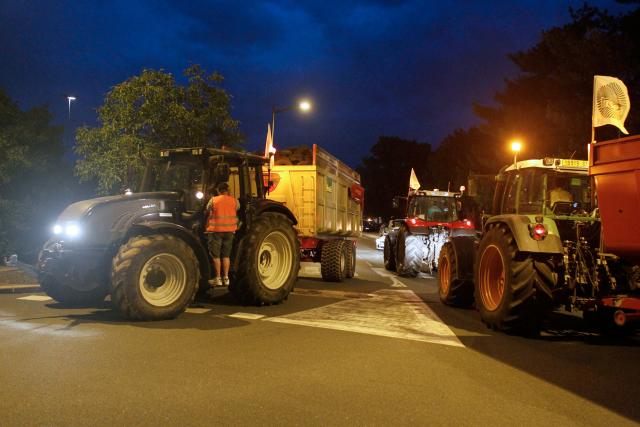 French farmers block refineries, fuel depots over palm oil imports
 