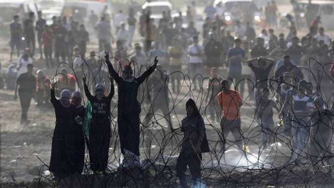 VIDEO: Al menos 2 muertos y más de 400 heridos en nuevas protestas en la frontera de Gaza