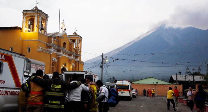 Guatemala declara tres días de duelo nacional por las víctimas de la erupción