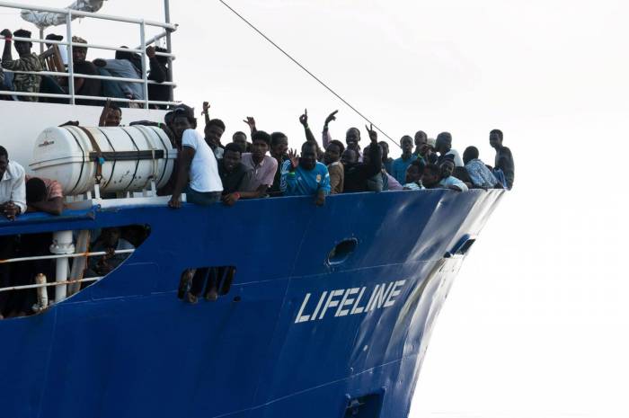 Italia redobla el pulso con sus socios de la UE en la cuestión migratoria