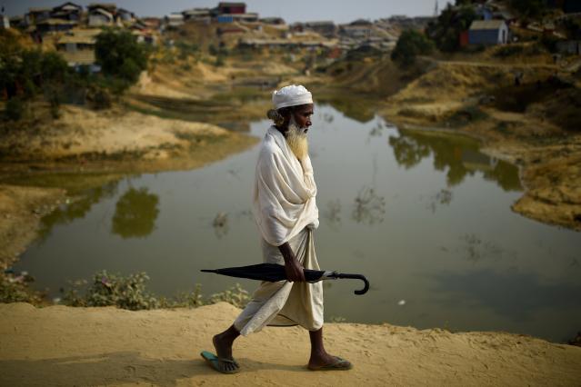 Myanmar rejects citizenship reform at private Rohingya talks